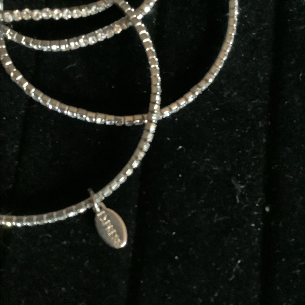 Express Stretch Rhinestone Bracelets - Picture 2 of 2